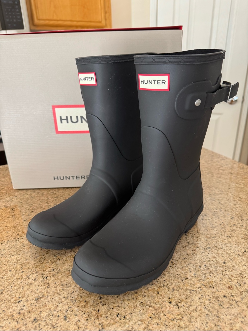 HUNTER Women’s Original Adjustable Short Rain Boot Size 9 BRAND NEW $185